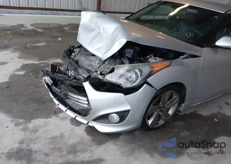 2013 Hyundai Veloster Turbo W/Black from USA, damaged, VIN KMHTC6AE0DU136558